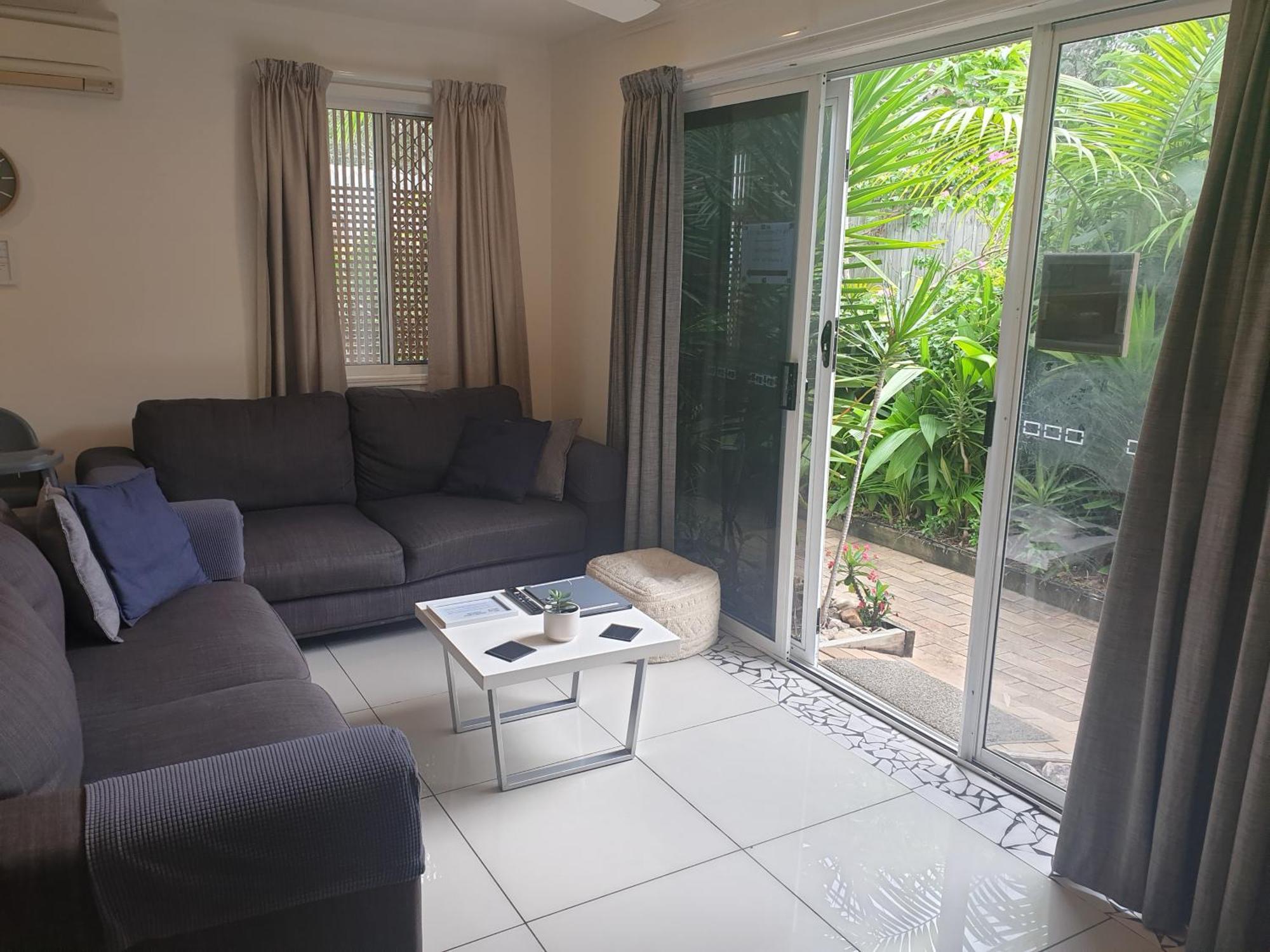 Homestyle Hostel - 18-36Yrs Caloundra Esterno foto